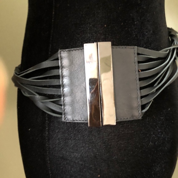 Belt - Picture 3 of 6